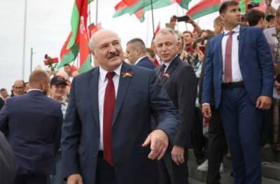 Лукашенко - Лукашенко закрыл крупнейшее сетевое СМИ и приказал задержать журналистов - enovosty.com - Белоруссия - Закрытие