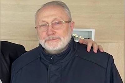Олег Бурлаков - Тело умершего от коронавируса олигарха Бурлакова две недели «скитается» по моргам - mk.ru - Россия - Санкт-Петербург - Канада - Монако