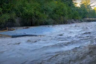 Марат Хуснуллин - Хуснуллин: дождь обеспечил Крым водой на два года вперед - mk.ru - Россия - Крым