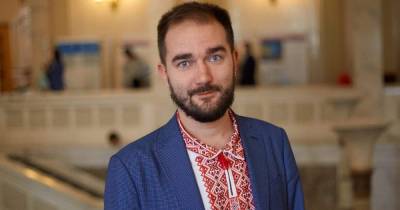 Александр Юрченко - Гео Лерос - В Львове нардеп под "кайфом" на VIP-авто спровоцировал ДТП и напал на человека (ФОТО, ВИДЕО) - dsnews.ua - Украина - Львов