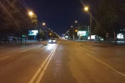 Мужчина на самокате попал в реанимацию после столкновения с Land Rover в Новосибирске - novos.mk.ru - Новосибирск - район Центральный, Новосибирск
