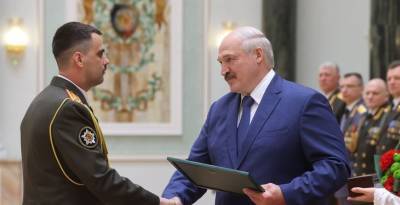 Александр Лукашенко - Александр Лукашенко: офицерский корпус - опора безопасности государства - grodnonews.by - Белоруссия