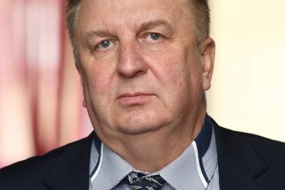 Профессор, заведующий кафедрой экономики ЗабГУ Валерий Гонин скончался в Чите - chita.ru - Россия - Чита - Читинская обл.