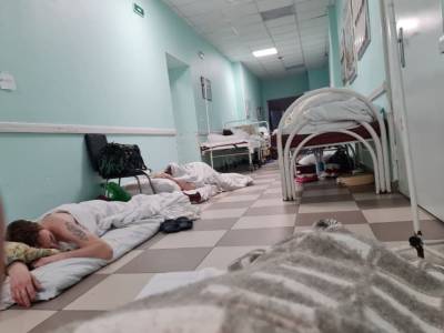 Дмитрий Лисовец - Лисовец: «Есть симптомы того, что пик пандемии в Петербурге пройден» - znak.com - Санкт-Петербург