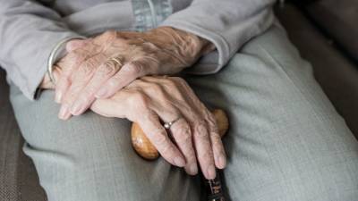 Кому положена надбавка к пенсии при достижении 80 лет - piter.tv - Россия - Ленинградская обл. - Санкт-Петербург - Петербург