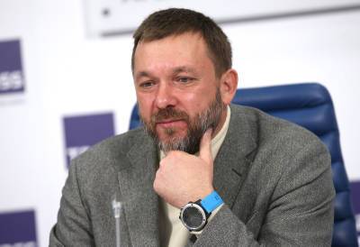 Дмитрий Саблин - Дмитрий Саблин: нужно защитить права переселенцев по программе реновации в Новой Москве - tvc.ru - Москва