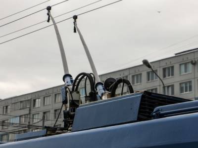 Столкнувшиеся троллейбус и автобус заблокировали движение на Суворовском проспекте - rosbalt.ru - Санкт-Петербург
