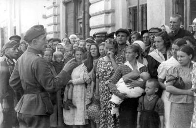 Адольф Гитлер - Какие запреты немцы ввели на захваченной части СССР - russian7.ru - Россия - Ленинградская обл. - Крым - Белоруссия - Германия - Эстония - Литва - Латвия