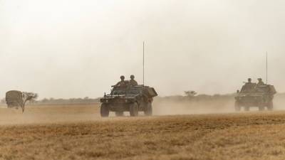 Эммануэль Макрон - Французская армия закрывает базы в Мали - vesti.ru - Франция - Мали - Чад - Буркина-Фасо - Нигер - Мавритания