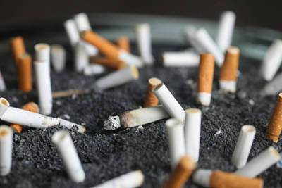 Philip Morris - Крупнейшая табачная компания будет бороться с курением - lenta.ru - США - Англия - Reuters
