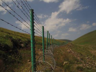 Обстановка на кыргызско-таджикском участке границы характеризуется как стабильная - погранслужба - trend.az - Киргизия - Таджикистан - Баткенской обл.
