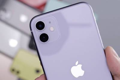 Самый популярный iPhone рекордно подешевел - lenta.ru - Россия