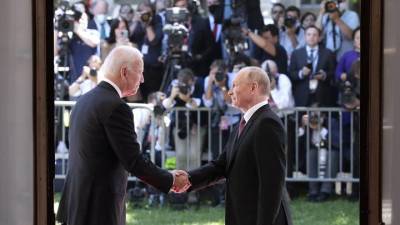 Владимир Путин - Джо Байден - В Кремле раскрыли подробности разговора Путина с Байденом - vm.ru - Москва - Россия - США - Сирия - шт.Флорида - с. Байден - Переговоры