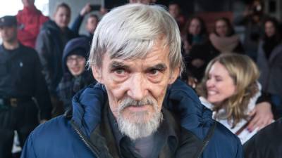 Юрий Дмитриев - Борис Гребенщиков - Андрей Звягинцев - Вячеслав Лебедев - Александр Сокуров - Деятели искусства просят Верховный суд забрать дело Юрия Дмитриева - svoboda.org - Россия - республика Карелия