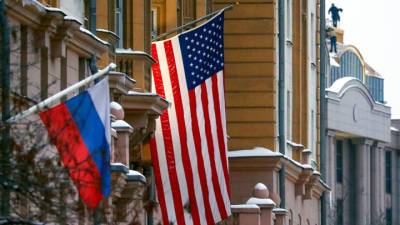 Джон Салливан - Энтони Блинкен - США сократят состав дипломатических миссий в России до 120 человек - vesti.ru - Москва - Россия - США - Вашингтон - Екатеринбург - Владивосток
