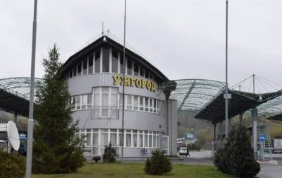 Словакия открыла КПП для автобусов из Украины - korrespondent.net - Украина - Словакия - Ужгород
