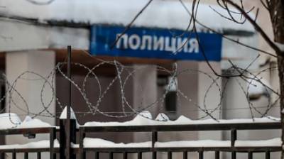 Российские полицейские несколько километров несли на руках пропавшего рыбака - penzainform.ru - Россия - Уссурийск