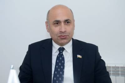 Владимир Жириновский - Выступления Жириновского вызывают смех и далеки от речи политика – азербайджанский депутат - trend.az - Россия - Азербайджан