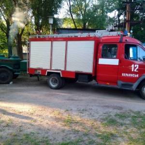 В Бердянске спасатели обеспечили электроснабжение детских лагерей после аварии. Фото - reporter-ua.com - Запорожская обл. - Запорожье - Бердянск