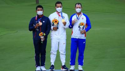 Американец Шоффель выиграл золото Олимпийского турнира по гольфу - sportarena.com - США - Токио - Словакия - Тайбэй