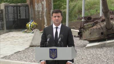 Владимир Путин - Ответ Зеленского Путину смахивает на продолжение известного скетча - vesti.ru - Москва - Украина - Киев - Русь