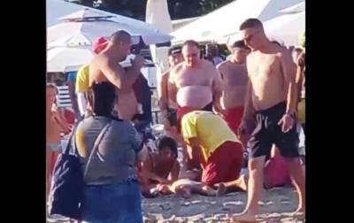 На пляже в Одессе откачали утонувшего ребенка - korrespondent.net - Украина - Киев - Одесса
