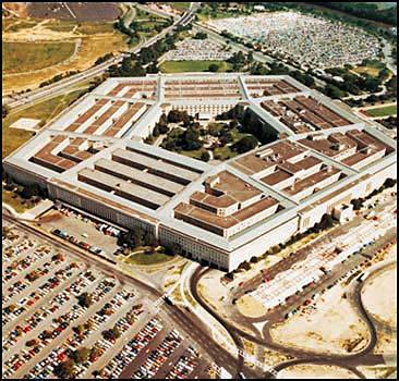 Ллойд Остин - В США всех военных заставят вакцинироваться - nakanune.ru - США