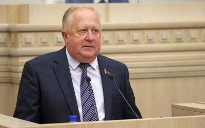 Виктор Лискович, председатель Постоянной комиссии Совета Республики Национального собрания Республики Беларусь по образованию, науке, культуре и социальному развитию: «День народного единства призывает каждого - grodnonews.by - Белоруссия