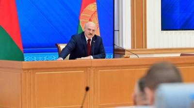 Александр Лукашенко - Наталья Эйсмонт - Лукашенко во время пресс-конференции рассмешил зал обращением к американской журналистке - newzfeed.ru - США - Белоруссия