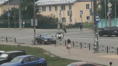 В Терновке водитель влетел в забор и отправился дальше - penzainform.ru - Пенза