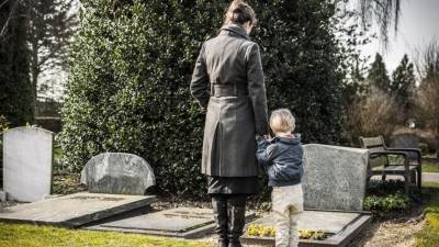 Семья антипрививочников умерла от коронавируса за неделю - 5-tv.ru - Португалия