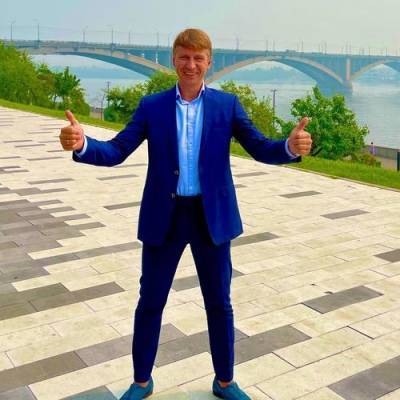 Алексей Ягудин - Подписчики обвинили во лжи фигуриста Алексея Ягудина, который «не заметил» смога в Красноярске и приукрасил свои фото - argumenti.ru - Красноярский край - Красноярск