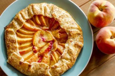 Как приготовить вкусный пирог с персиками? - skuke.net