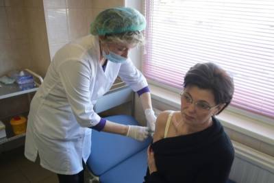 Ирина Гехт - Из более 500 тыс. привитых от COVID-19 в Челябинской области заболели менее 1000 человек - interfax-russia.ru - Челябинская обл. - Челябинск