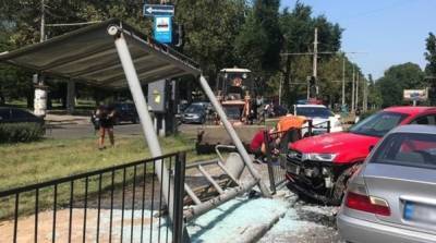 В Одессе произошло масштабное ДТП с участием четырех автомобилей - ru.slovoidilo.ua - Украина - Киев - Одесса - Харьков - Одесская обл.
