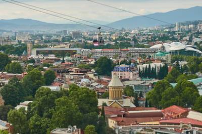 Россияне массово устремились на отдых в Грузию во время пандемии - lenta.ru - Россия - Грузия