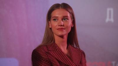 Кристина Асмус - Гарик Харламов - Асмус выложила фото с синяками и перебинтованной головой - 5-tv.ru