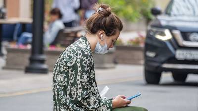 Ритейлеры сообщили о росте спроса на Bluetooth-наушники - iz.ru - Россия - Израиль