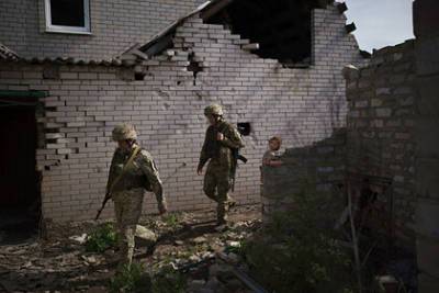 В Донбассе в результате перестрелки погиб украинский военный - lenta.ru - Украина - ДНР - ЛНР - Донецкая обл.