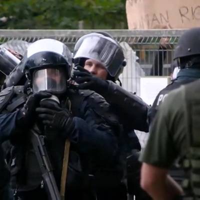 В Вильнюсе задержали 26 человек после беспорядков у здания парламента - radiomayak.ru - Вильнюс