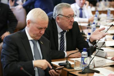 Власти Челябинска решили, кому в этом году присвоят звание почетного гражданина - znak.com - Челябинск