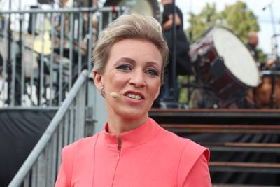 Мария Захарова - Агне Билотайте - Захарова указала на подавление демократии в литовском обществе - lenta.ru - Россия - Литва