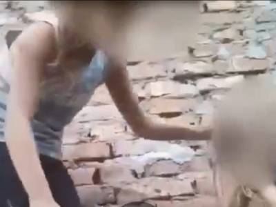 Оксана Иванова - В Ростовской области школьница несколько недель избивала девушку с инвалидностью - bloknot.ru - Ростовская обл.