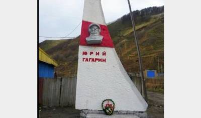 «Ущербные люди»: космонавт раскритиковал снос монумента Гагарину на Сахалине - newizv.ru - США - Англия - Невельск