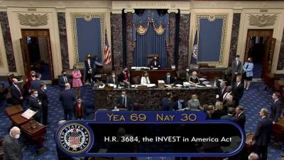 Камале Харрис - Джо Байден - Сенат США утвердил "план Байдена" на 3,5 триллиона долларов - svoboda.org - США
