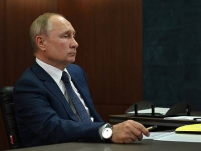 Владимир Путин - Радий Хабиров - Среди рабочих на встрече с Путиным в Башкирии оказались «ряженые» чиновницы - rosbalt.ru - Россия - Башкирия - район Абзелиловский