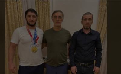 Абдулрашид Садулаев - Магомед Гаджиев - Депутат ГД от Дагестана подарил олимпийцу 1 млн долларов. Это в 8 раза больше его дохода - znak.com - Токио - респ. Дагестан