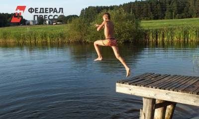 Стоит ли купаться в водоемах в конце лета: рекомендации врача - fedpress.ru - Москва - Московская обл.