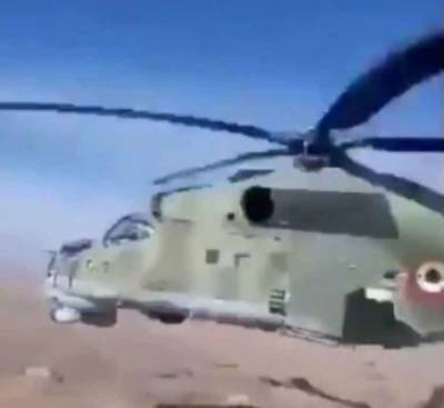 В 2,5 метрах от земли: вертолет Ми-24 ВВС Сирии «бреет» пустыню - free-news.su - Россия - Сирия