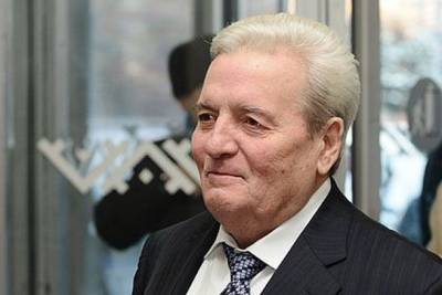Памяти Юрия Спиридонова: откровенный разговор первого главы Коми с читателями БНК - bnkomi.ru - респ. Коми - Сыктывкар